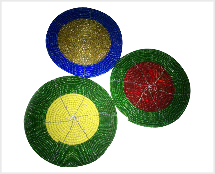 Beaded wire coaster 02