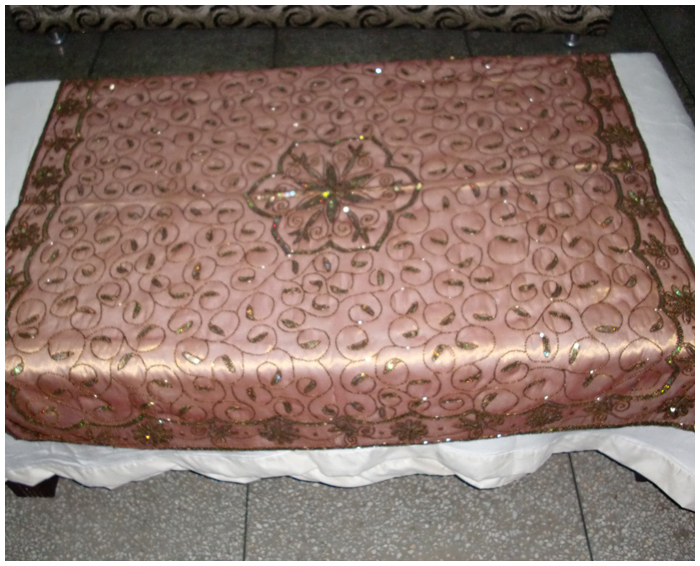 Beaded Table Covers 02